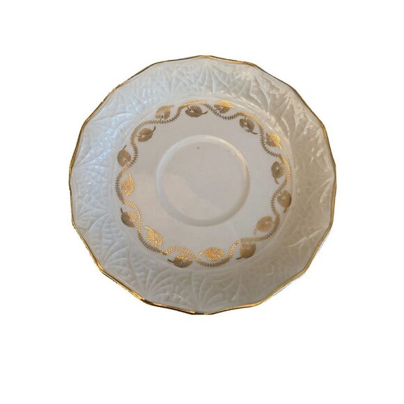 Royal China Tea Saucer & Bowl Set 22K Gold Trim Sebring Ohio Pattern 3007 - Picture 3 of 16